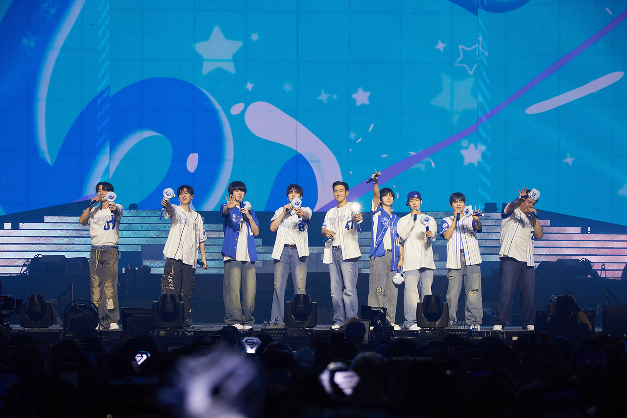 Super Junior performs during "Super Show 10," a concert marking its 20th anniversary, at the KSPO Dome in Songpa-gu, southern Seoul, Sunday. (SM Entertainment)