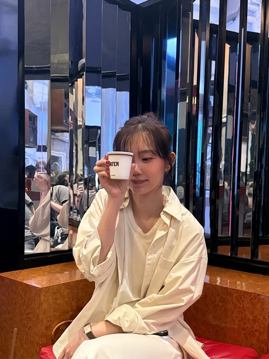 사진=신현빈 채널