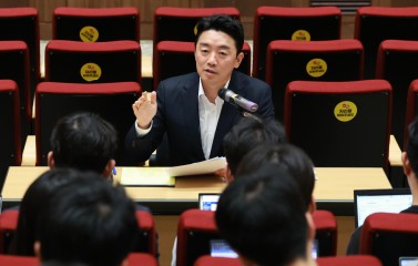 대통령실 “李대통령, 장동혁 대표와 어떤 주제로도 논의할 수 있다”