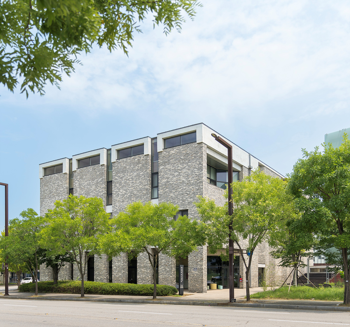 The Ha Chong-Hyun Art Center in Paju, Gyeonggi Province (Kukje Gallery)