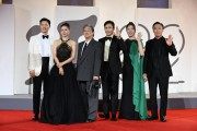 “‘기생충’만큼 뛰어나다” 쏟아지는 극찬…베니스 간 ‘어쩔수가없다’, 황금사자상 거머쥐나