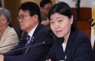 임은정에 ‘정신차리시라’…‘법무장관 저격’에 전 중앙지검 차장 ‘역공’ 검찰개혁 연일 설전 [골드문 토토사이트]