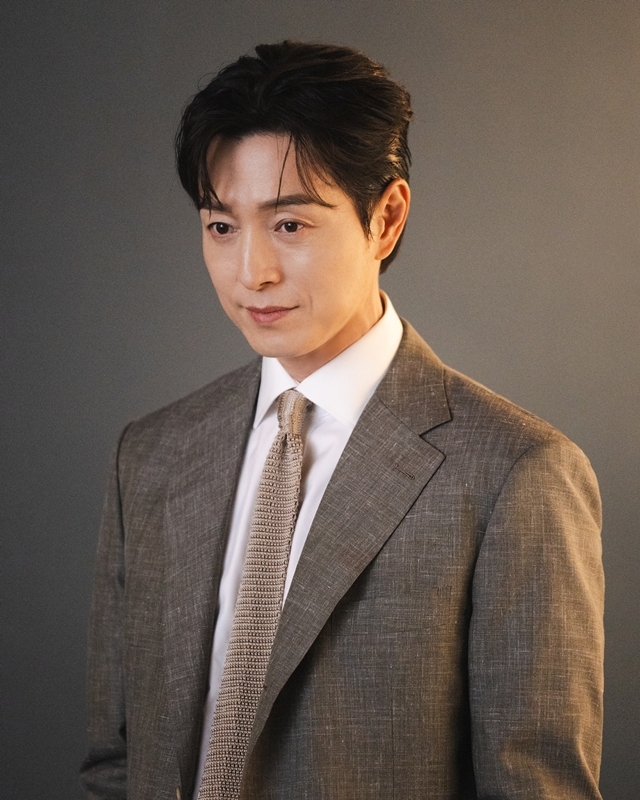 배우 정성일/사진=에이투지엔터테인먼트, 소니픽쳐스 제공