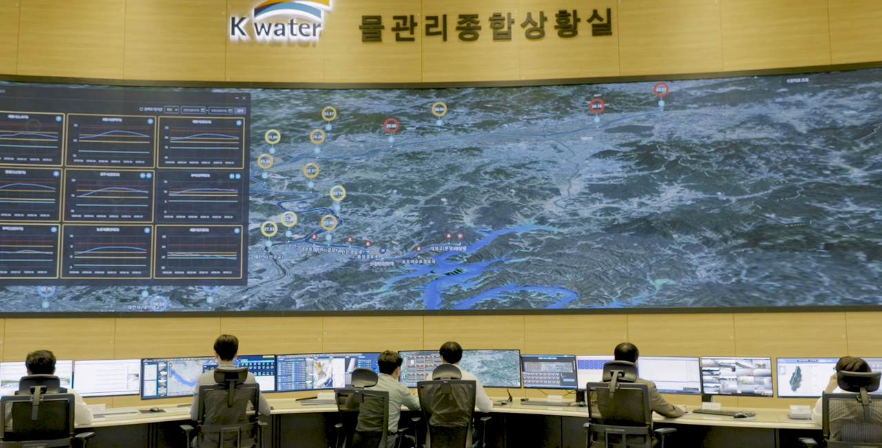 물관리 디지털트윈 기술이 적용된 한국수자원공사 대전 본사 물관리종합상황실 디지털트윈 빅보드의 모습[한국수자원공사 제공]