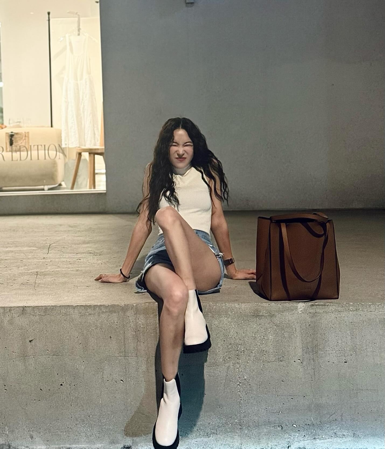 김윤지 채널