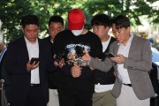 “아이 안전이 먼저” 유괴 미수 사건 여파…호신용품·위치추적 앱 찾는 학부모 늘었다
