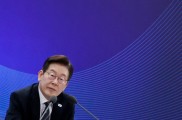 ‘외교’·‘민생’ 돌본 李비트코인 스포츠토토 다음은 ‘협치’ 드라이브 [이런정치]
