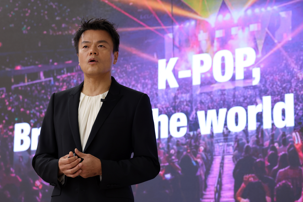 Park Jin-young, founder and chief producer of K-pop powerhouse JYP Entertainment, speaks during an event in Gyeongju, North Gyeongsang Province, on Aug. 26. (Newsis)