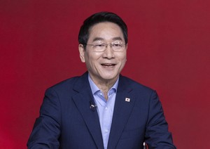 유정복 인천시장 경찰 입건…市공무원 대선 경선 동원 혐의[세상&]
