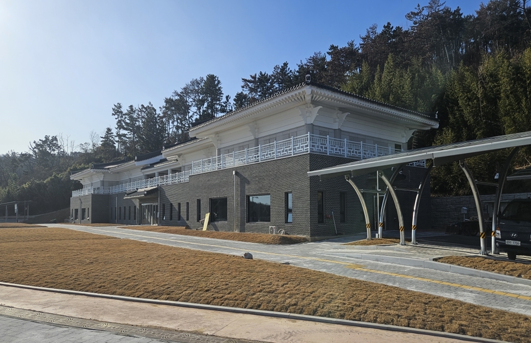 준공을 앞둔 문무대왕 해양역사관 전경.[경주시 제공]