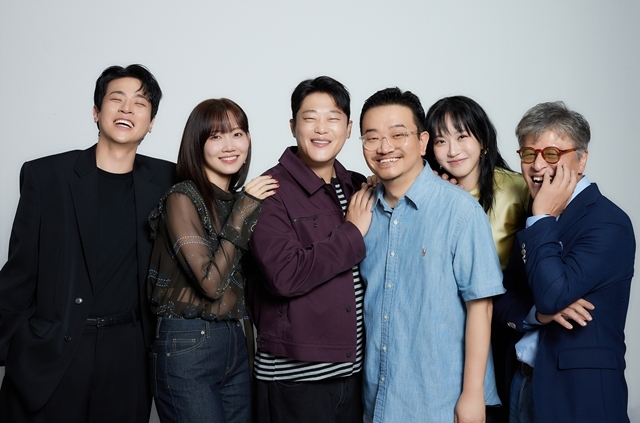 배우 박정민, 신현빈, 임성재, 연상호 감독, 한지현, 권해효/사진=플러스엠 엔터테인먼트 제공