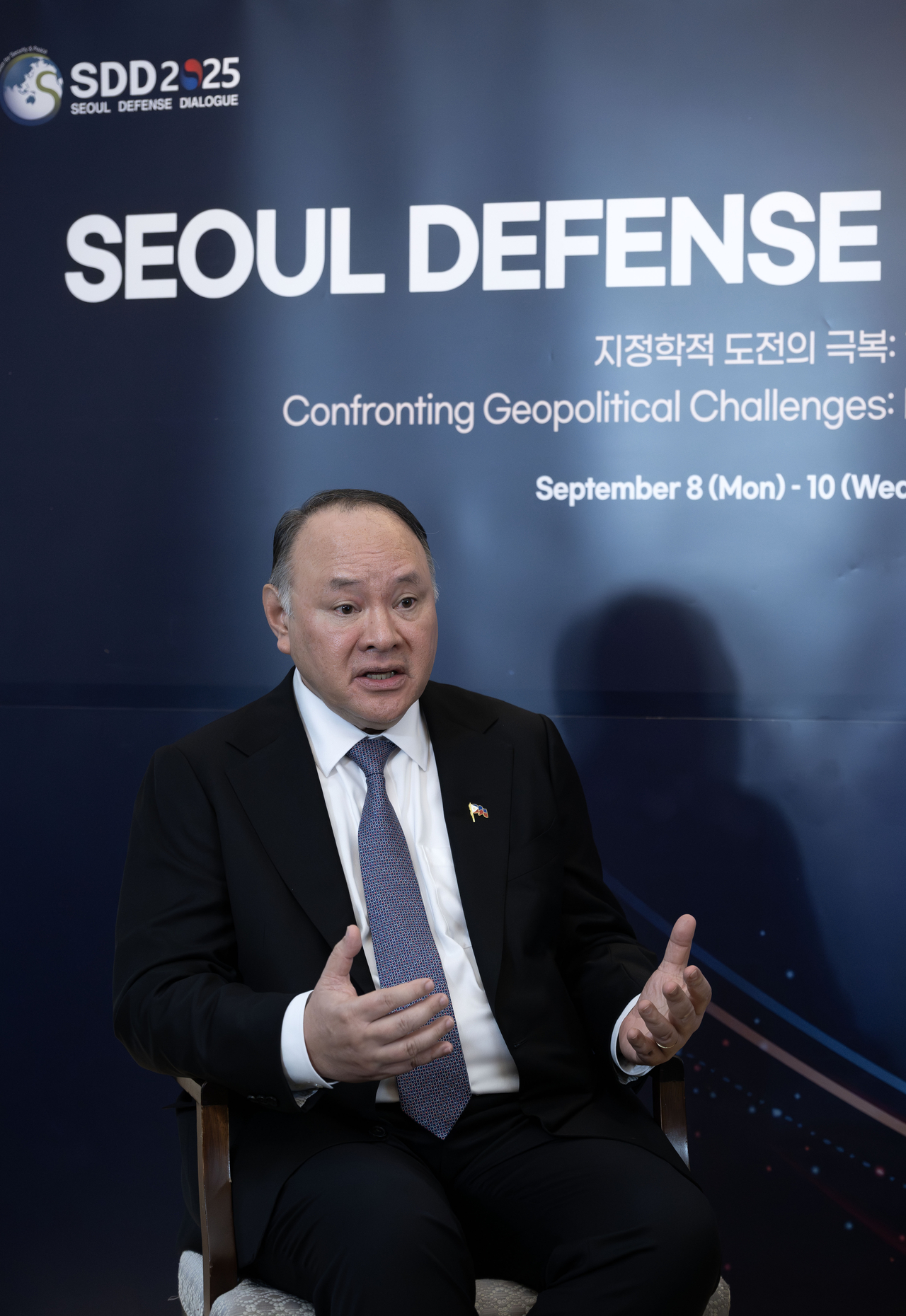 Philippine Defense Secretary Gilberto Teodoro speaks during an interview with The Korea Herald at the Lotte Hotel in central Seoul on Tuesday. (Im Se-jun/The Korea Herald)