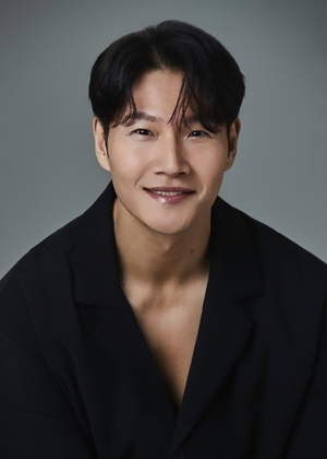 ‘Running Man’ star Kim Jong-kook signs with G-Dragon’s Galaxy Corporation in surprise move