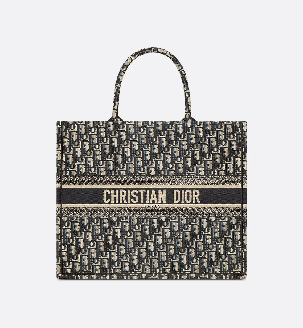 Dior’s Book Tote  Large (Dior's official website)