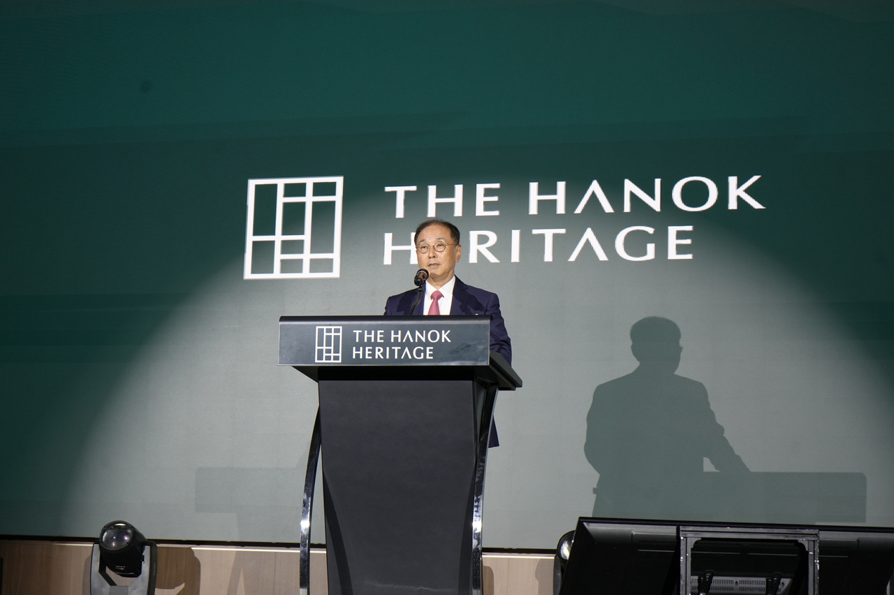 Cho Chung-il, architect and founder of The Hanok Heritage, speaks at The Hanok Heritage's grand opening event held on Tuesday at The Hanok Heritage located in Yeongwol, Gangwon Province. (The Hanok Heritage)