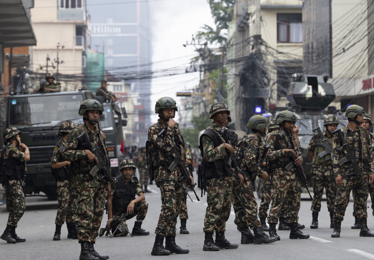 Nepalese army members take control to recapture prisoners attempting to escape from Dilli Bazaar Prison in Kathmandu, Nepal, Wednesday. (EPA-Yonhap)