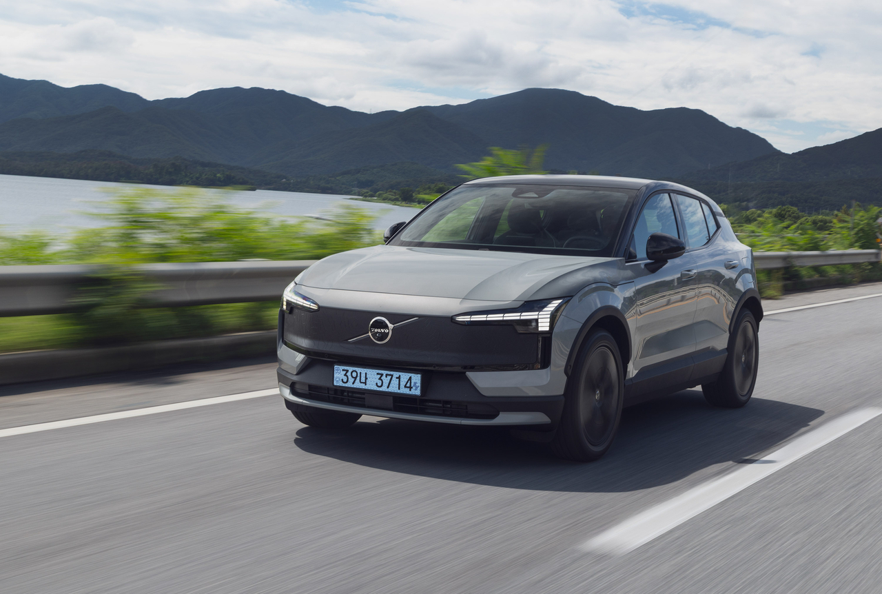 Volvo EX30 Cross Country (Volvo Cars Korea)