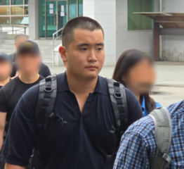 Samsung chief's son starts 39-month duty in Navy