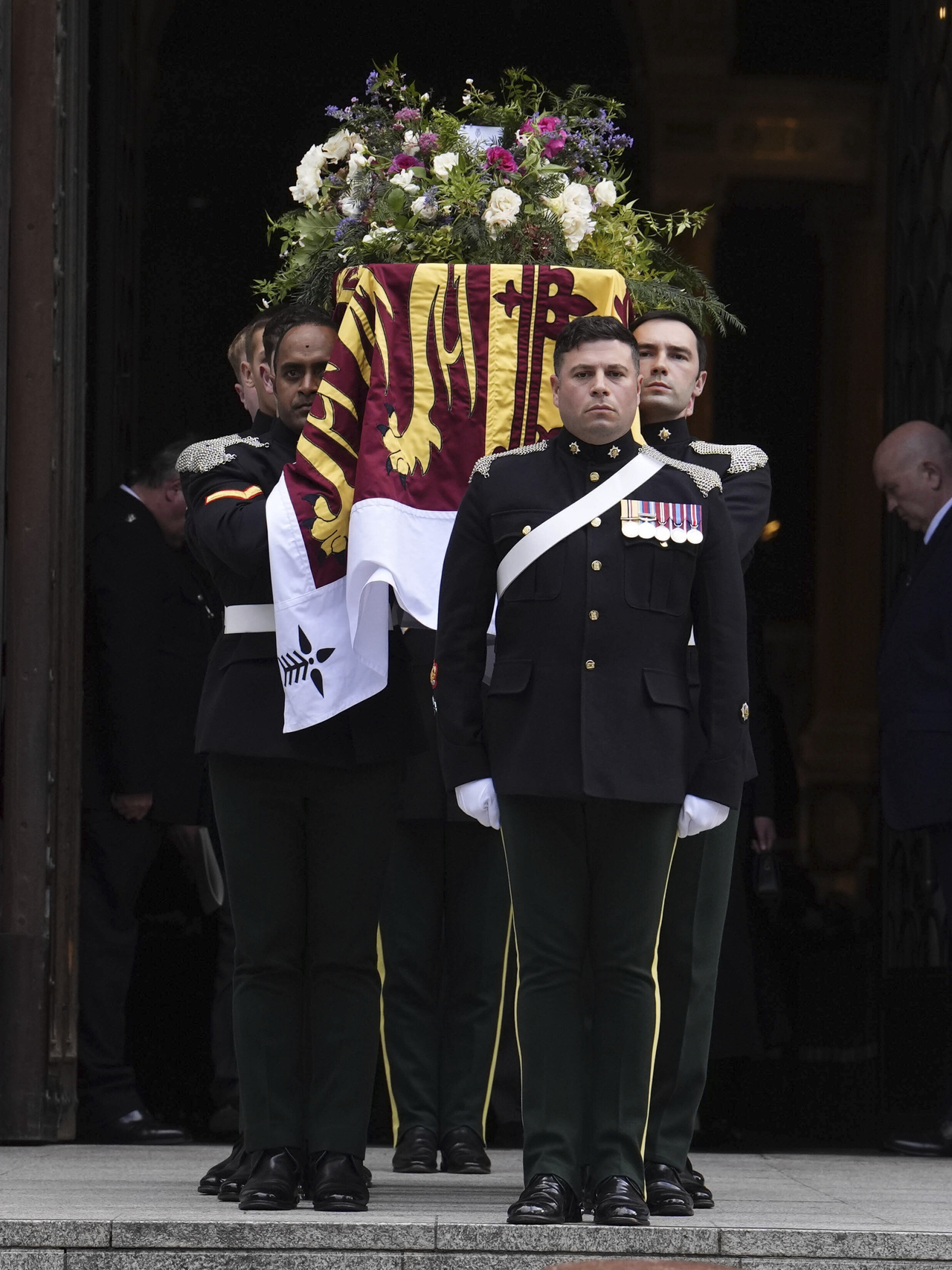 The coffin of the Duchess of Kent is carried out after her Requiem Mass Service at Westminster Cathedral in London, Tuesday,    (AP-Yonhap)