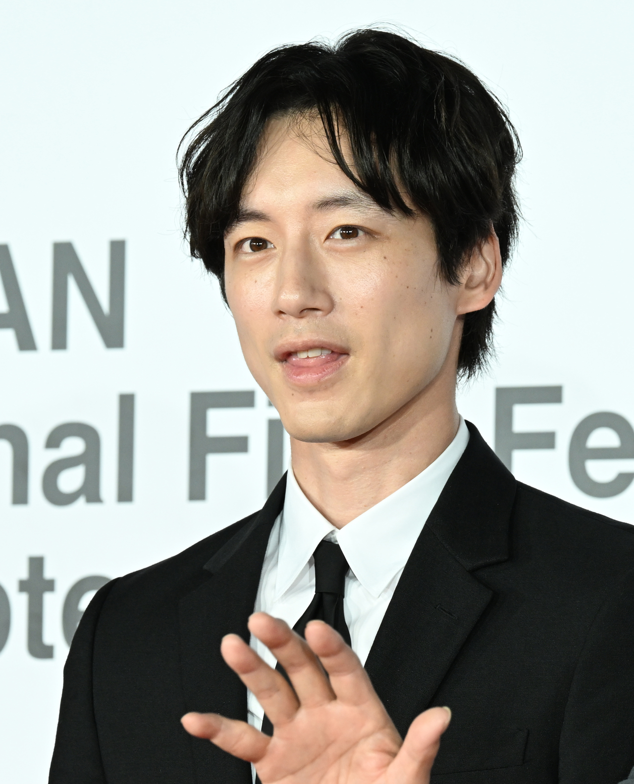 [헤럴드POP=윤병찬 기자]17일 오후 부산광역시 우동 영화의 전당에서 ‘제30회 부산국제 영화제(BIFF)’개막식이 진행됐다.
