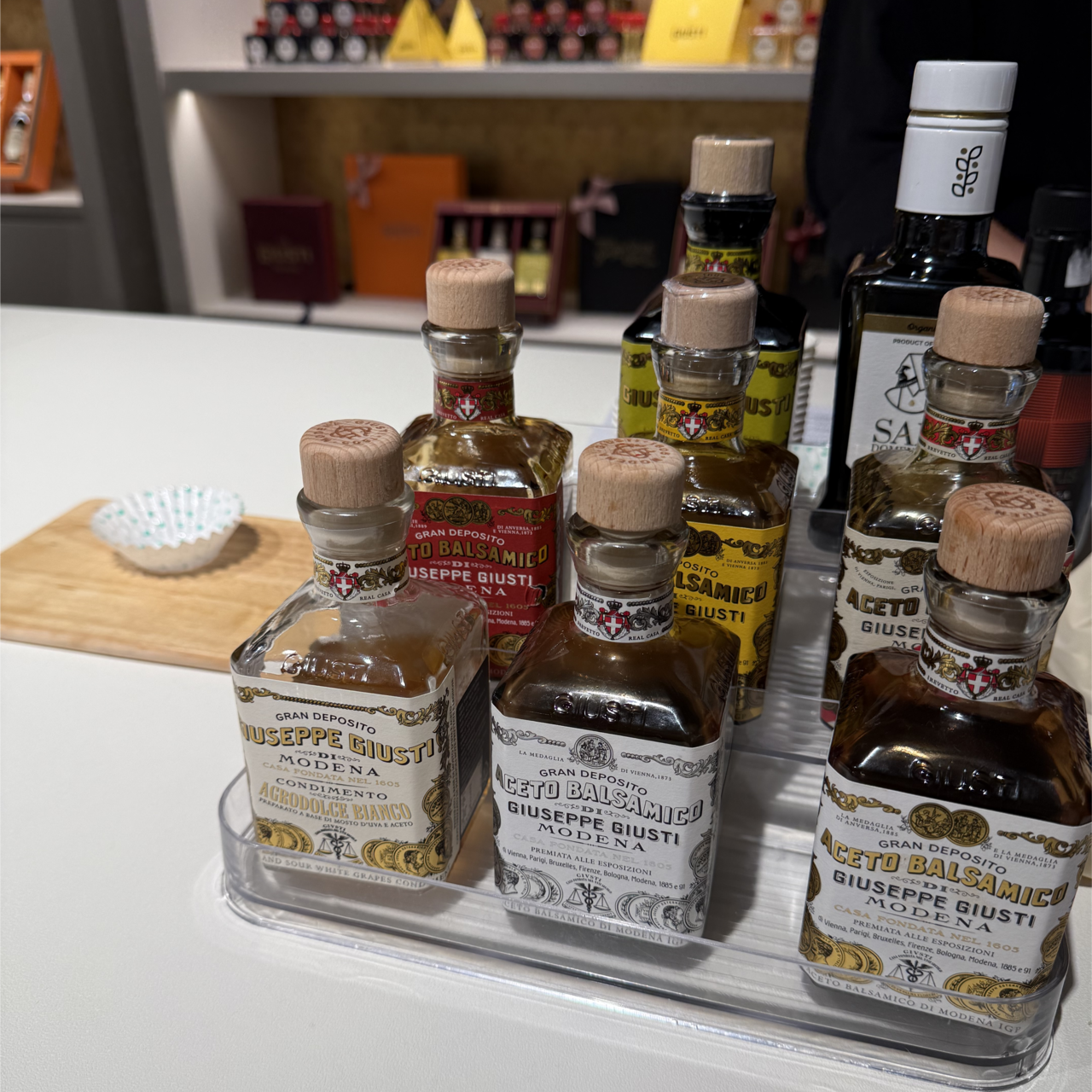 Tasting bar at the Giusti pop-up (Moon Ki-hoon/The Korea Herald)