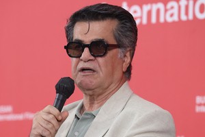 Cannes-winning Jafar Panahi defies all boundaries at Busan International Film Festival