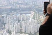 “거래 줄어도 집값은 오르죠” 토허제 연장에도 ‘강남불패’ 이어지나 [부동산360]