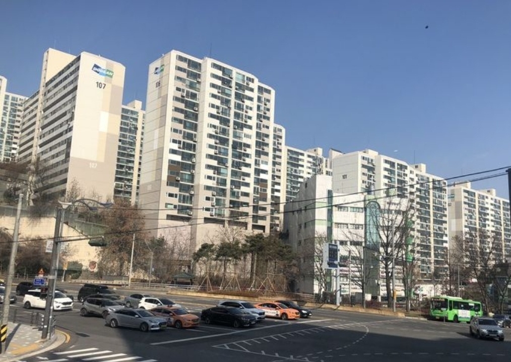 금호두산아파트 전경. [금호두산아파트 재건축추진준비위원회 제공]