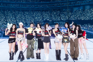 Twice earns gold certification in Japan with 6th Japan album