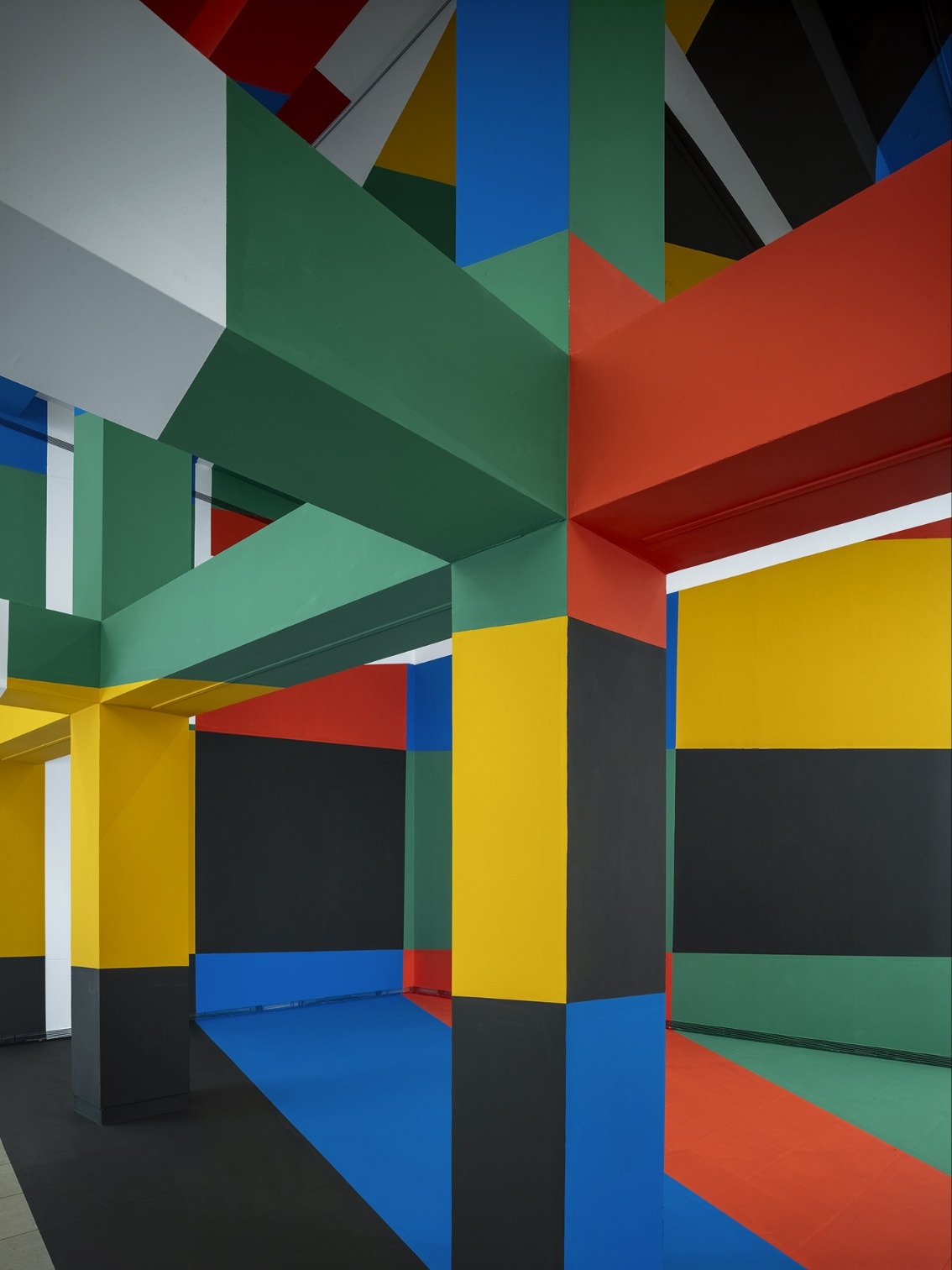 Installation view of "Seoul, Sungkok II" by Georges Rousse at Sungkok Art Museum in Seoul (Courtesy of the museum, artist)