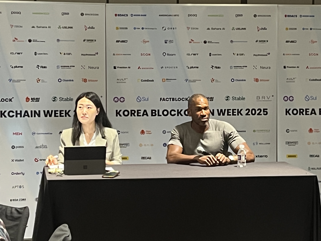 아서 헤이즈 “트럼프, 막대한 유동성 공급…비트코인, 연내 25만달러 가능성 있어” [투자360] - 헤럴드경제