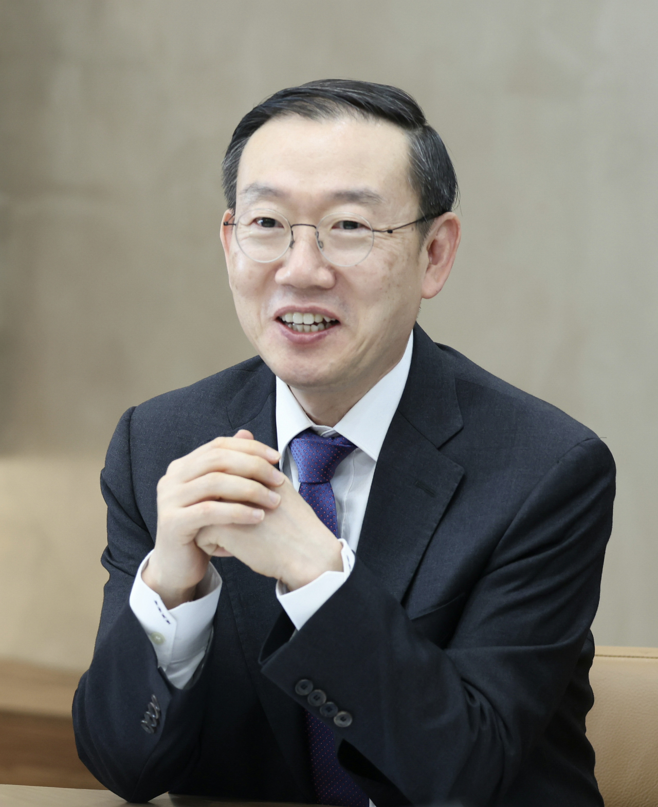 Lee Myeong-ku, commissioner of the Korea Customs Service (KCS)
