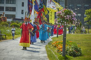 Royal palaces, tombs offer free admission during Chuseok holiday