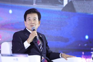 Koreas are 2 states in reality, unification minister says