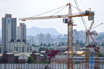 작년 전국 건축물 인허가 9% 줄어…아파트는 6.4% 감소 [부동산360]