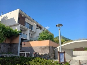 “교통이 불편해야 조용하죠” 평창동 부자의 생각은 달랐다 [초고가주택 그들이 사는 세상]