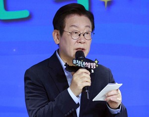 李대통령 지지율 53.0%…2주 연속 하락[數싸움]