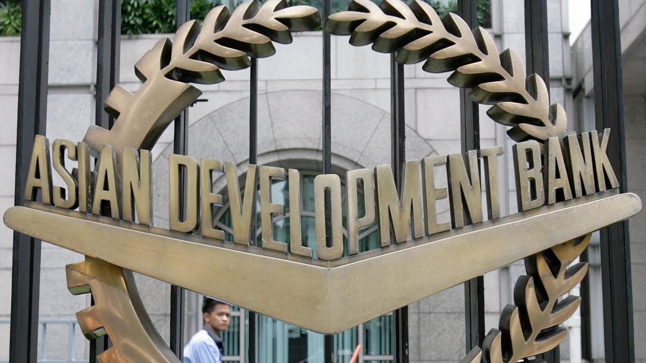 This photo shows the logo of the Asian Development Bank. (Hearald DB)