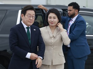 First lady diagnosed with vertigo, will miss Lee-Ishiba summit