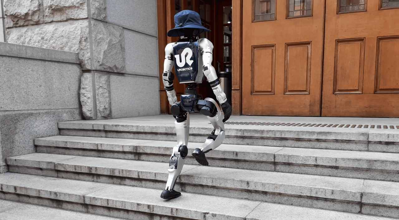 A bipedal humanoid robot developed by URobotics walks up a set of stairs in Gangnam, southern Seoul. (Korea Advanced Institute of Science and Technology)