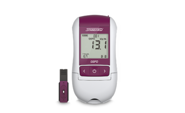 포도당 6-인산 탈수소효소(G6PD) 진단기기 ‘STANDARD G6PD Analyzer’ [SD바이오센서 제공]