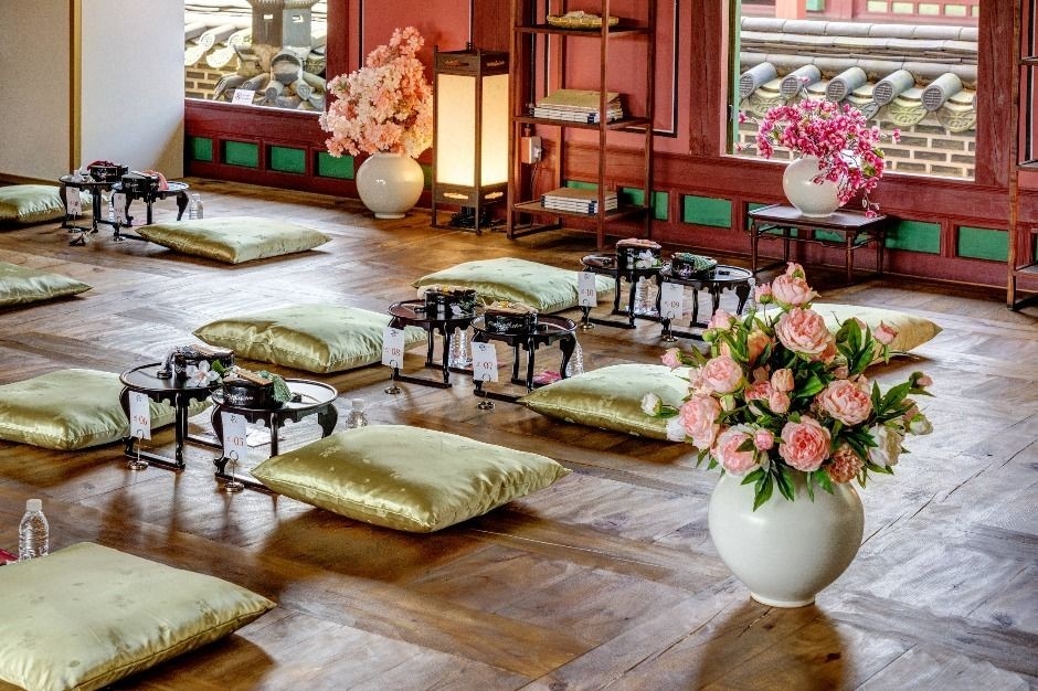 (Changdeokgung Yakdabang)