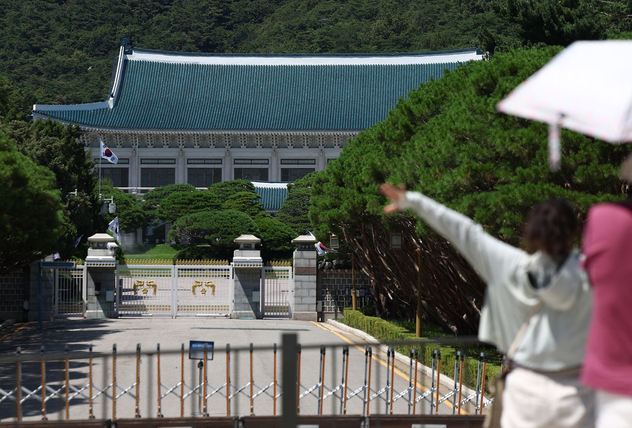 서울 종로구 청와대 앞. 사진은 기사 내용과 무관함. [연합]