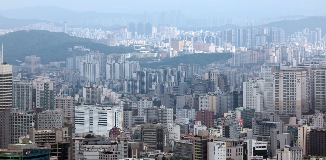 6·27 가계토토사이트 테이블 규제 이후 보험사 약관토토사이트 테이블이 늘어날 것이란 관측과 달리 실제로는 감소세가 이어지고 있다. [연합뉴스]