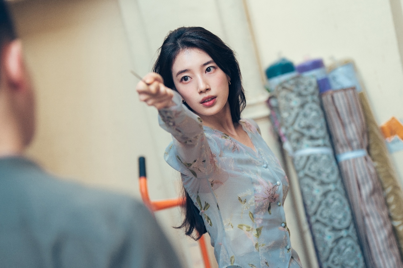 수지/사진 출처: 넷플릭스