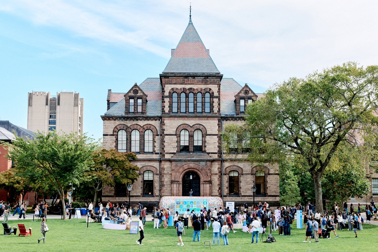 The “Hangeul Truck,” a large mobile art installation created by Korean artist Kang Ik-joong in collaboration with Samsung Electronics and the Korean Cultural Center New York, is seen on the campus of Brown University in Providence, Rhode Island. (Samsung Electronics)
