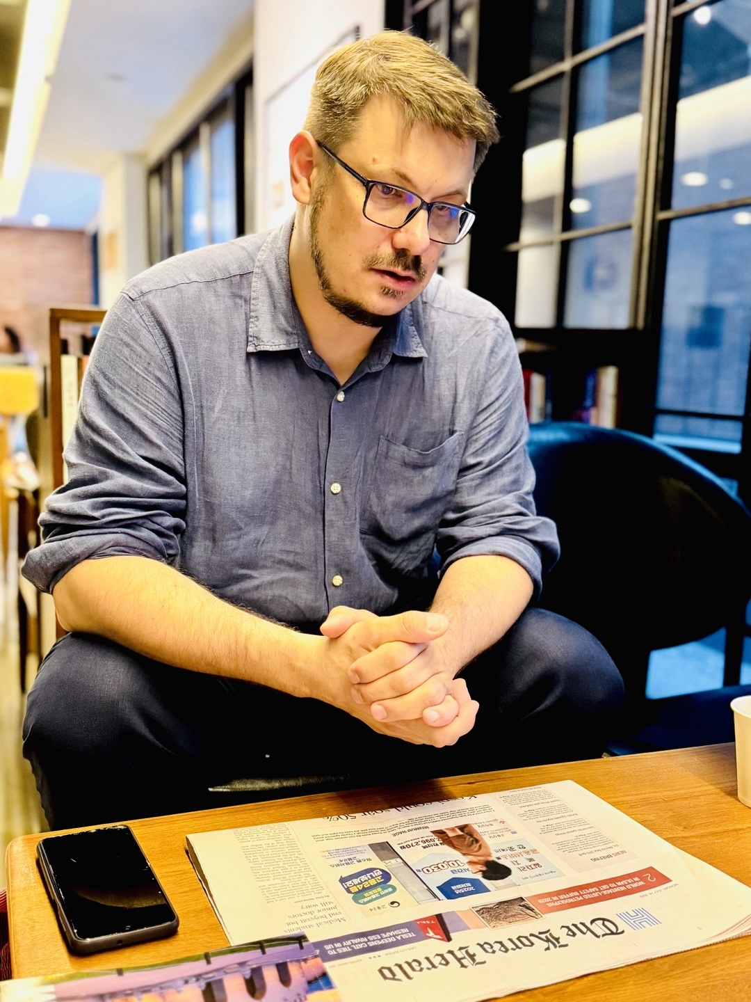 Przemyslaw Biskup, an international relations expert, speaks in an interview with The Korea Herald at The Korea Herald office in Yongsan-gu. (Sanjay Kumar/The Korea Herald)