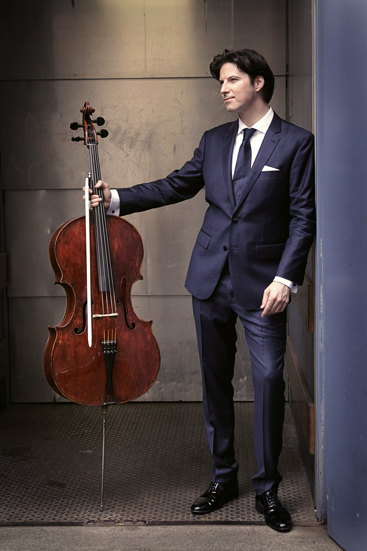 Cellist Daniel Muller-Schott  (In Arts Production)