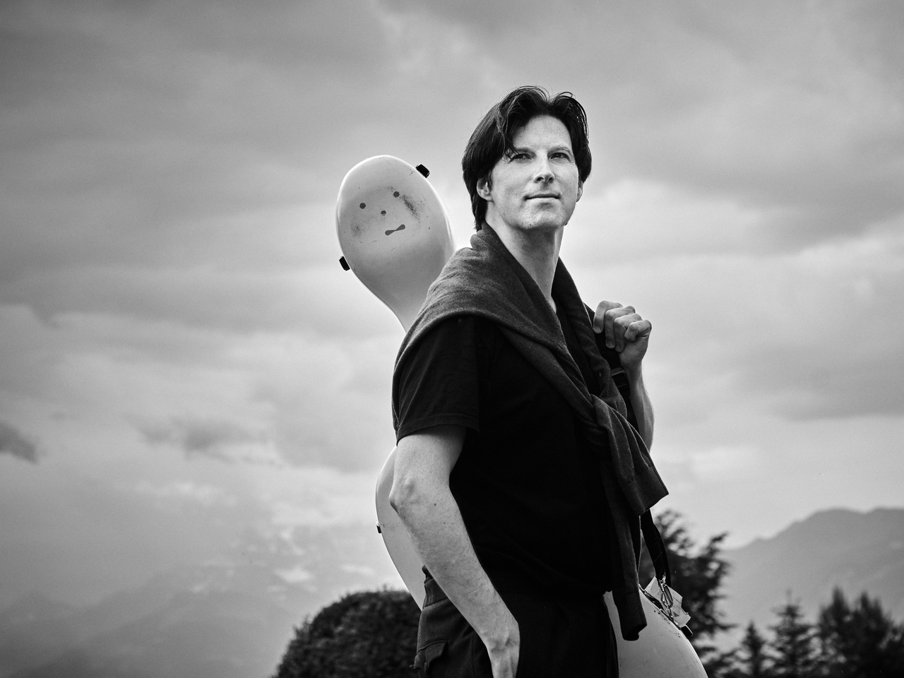Cellist Daniel Muller-Schott  (In Arts Production)