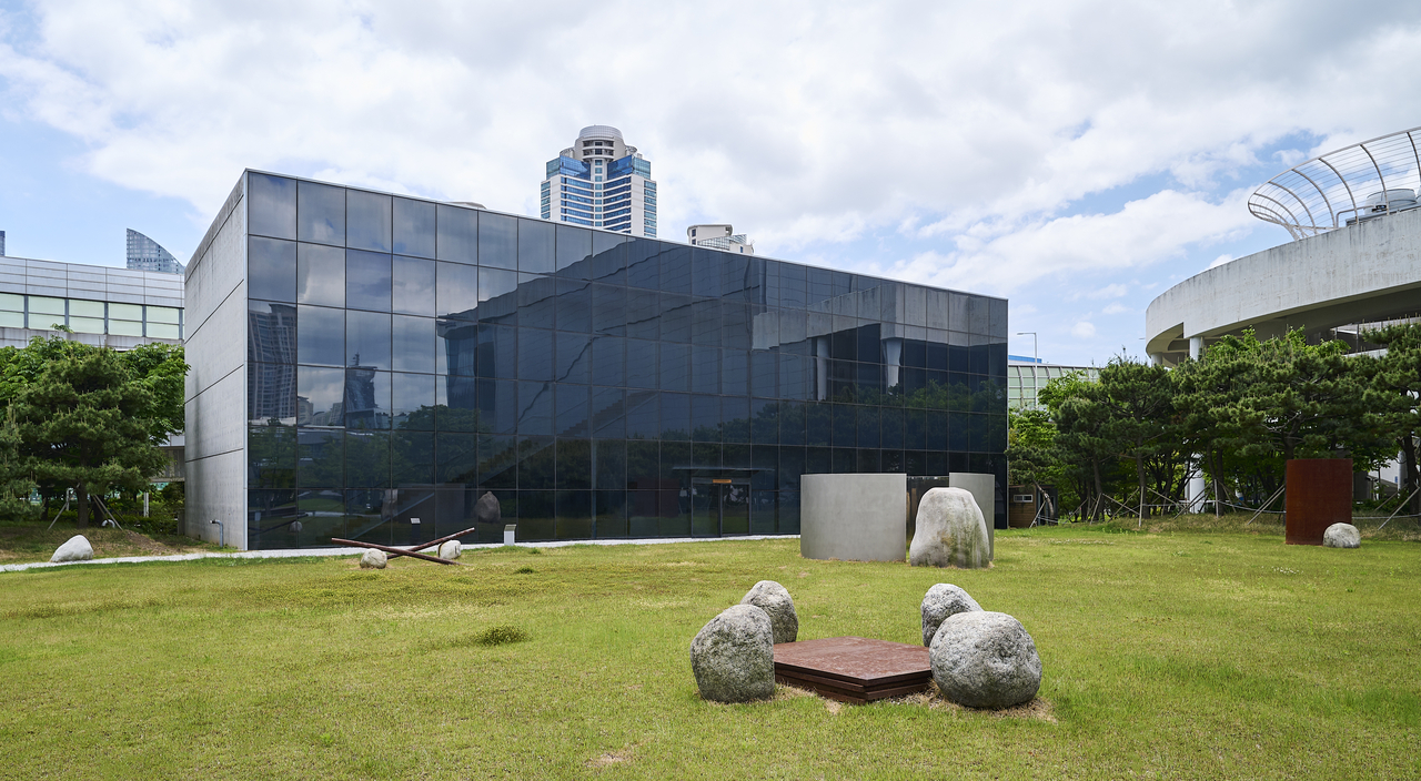 A view of Space Lee Ufan at Busan Museum of Art (BMA)